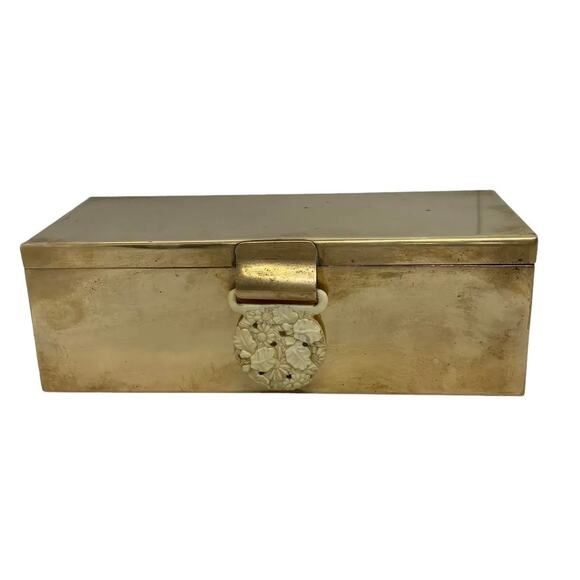 Mid 20th Century Rectangle Brass Keepsake Box With Floral Lid Handle Philippines - Picture 12 of 12